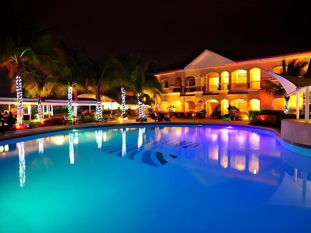 Moonbay Marina The Villas Olongapo Eksteriør bilde