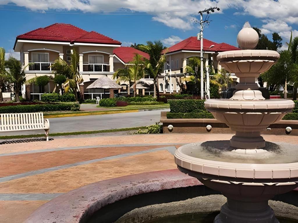 Moonbay Marina The Villas Olongapo Eksteriør bilde